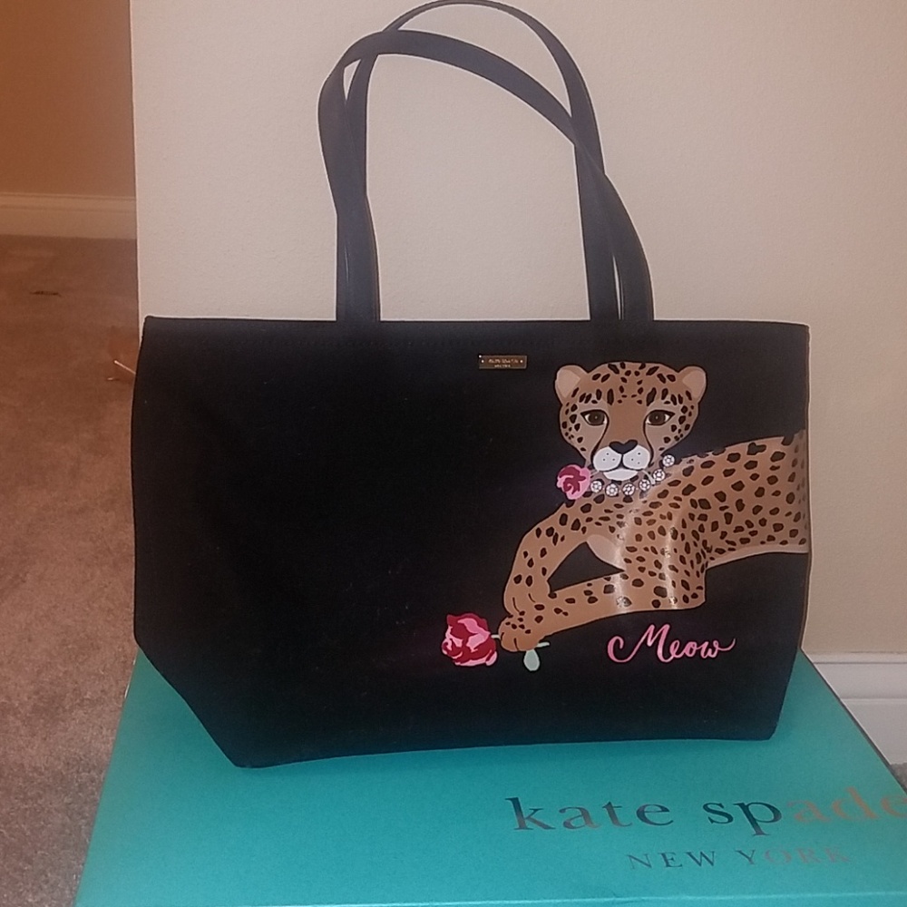 Kate Spade Run Wild Lounging Cheetah Francis